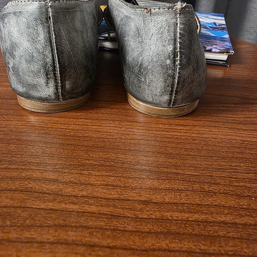 ROAN IRIE Stylish Gray Open-Toe Sandals - Picture 5 of 7